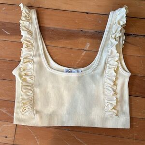 Brand: Zara.    Size: M/L.     Color: Light yellow